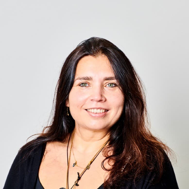 Dr Joanna Matthan, MD